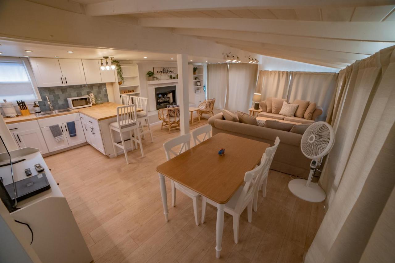 אנסנאדה Casa Maria - Beachfront Cottage On The Sand מראה חיצוני תמונה